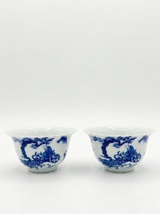 Vintage Chinese Blue & White Porcelain Guiguzi Master Tea Cups Pair