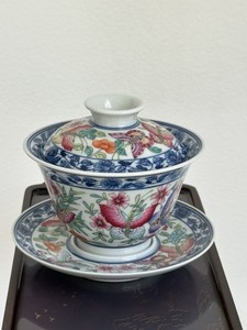 Chinese Doucai Gaiwan Butterfly Pattern “Tongzhi Nian Zhi” Mark Reproduction